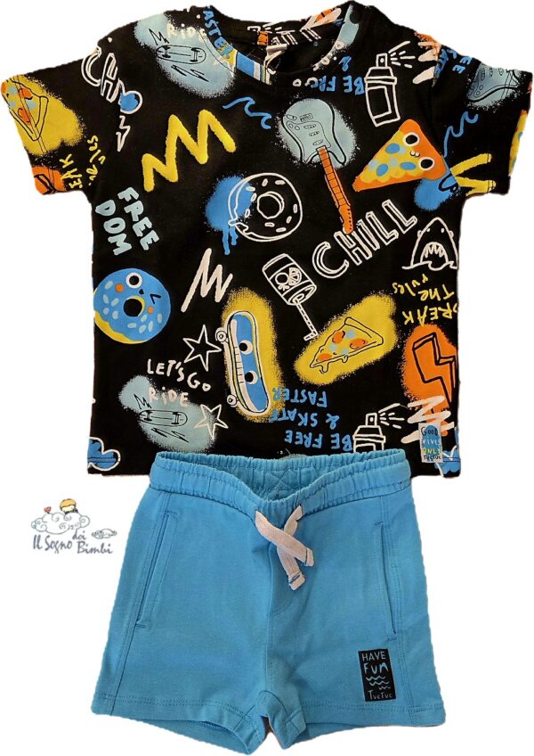 COMPLETO T-SHIRT E PANTALONCINI NERO CELESTE TUC TUC